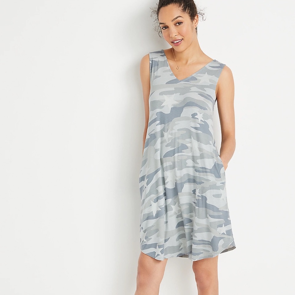 🌟HOST PICK🌟 NWT Maurices 24/7 camo dress
